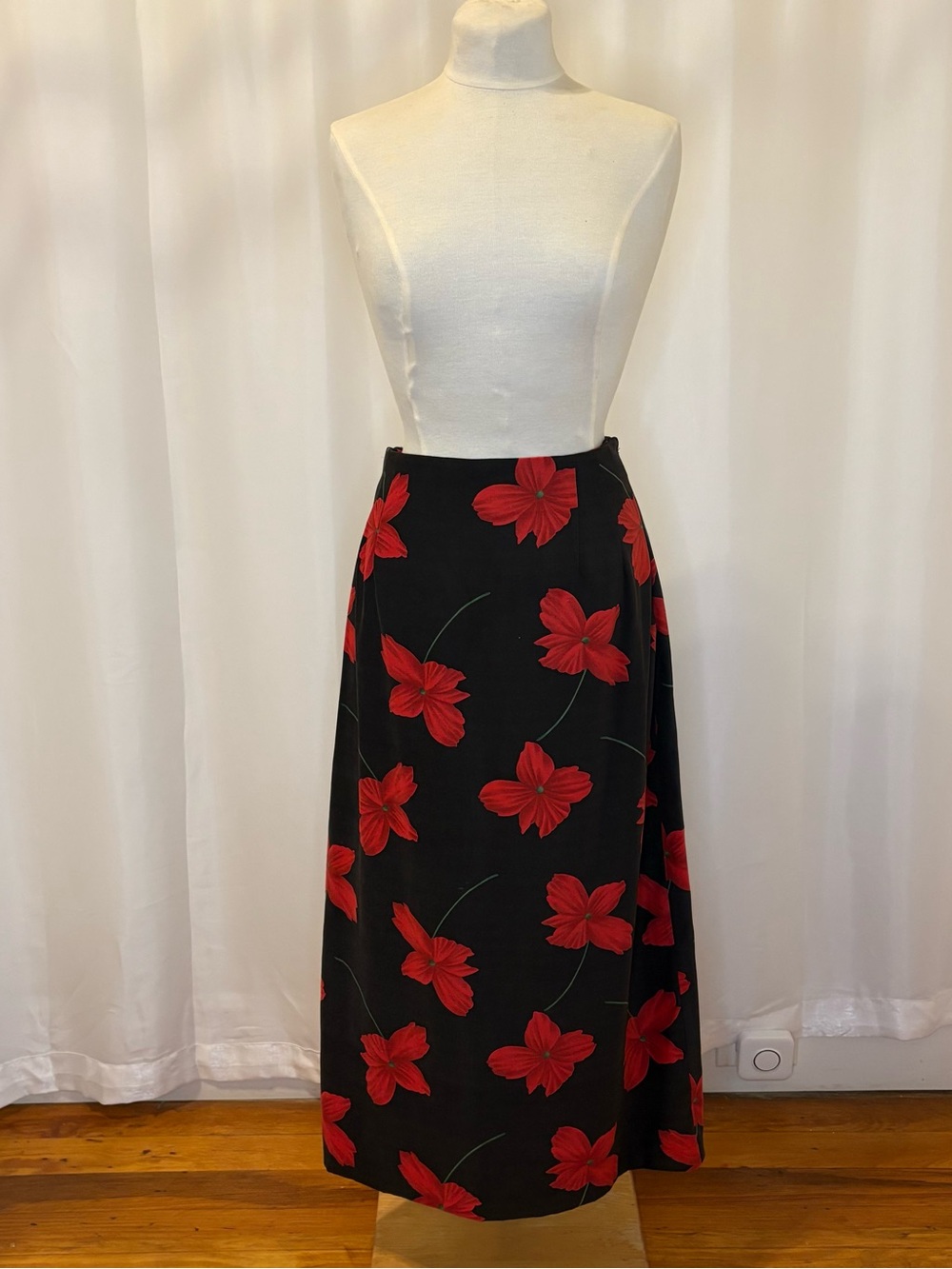 Briggs New York Black Maxi Skirt with Red Floral Motif
